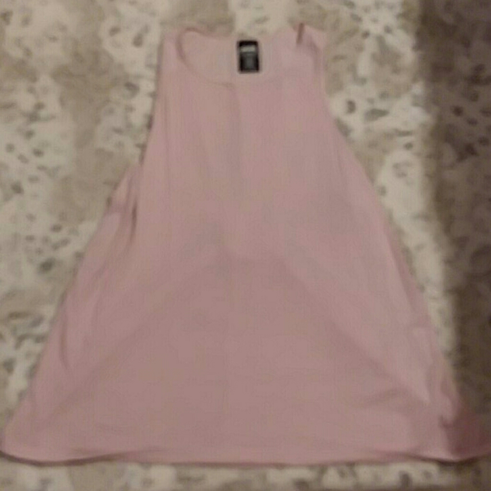 Pink tank top